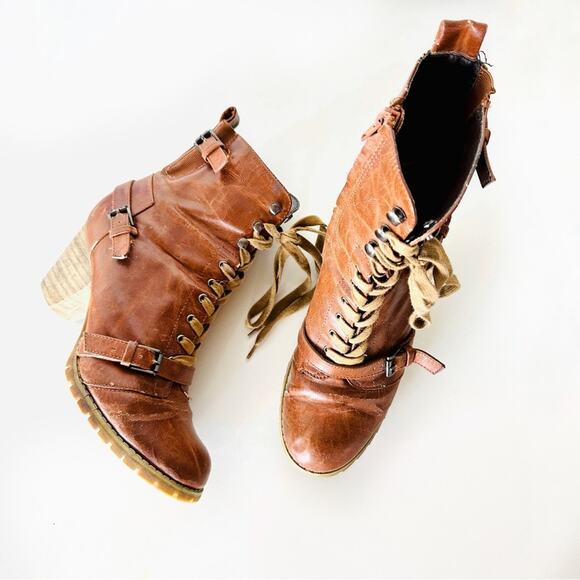 ANTHROPOLOGIE Brown Tan Lace Up Combat Booties Ankle Boot Buckle Zipper Heels 9 - Picture 1 of 16